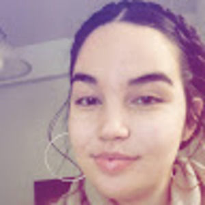 Meet your Posher, Nakia